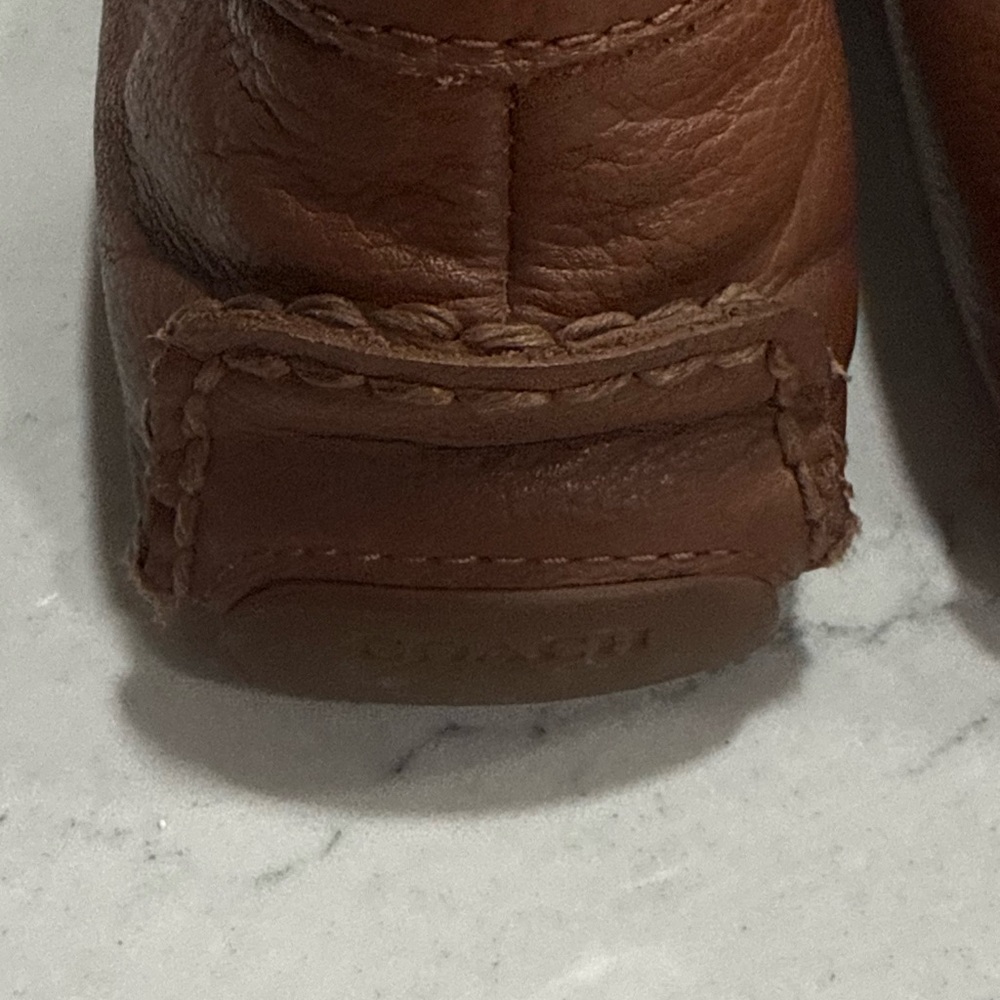 Coach Leather Loafer Flats Gold Logo Women's Size 10B Preppy - Picture 6 of 16